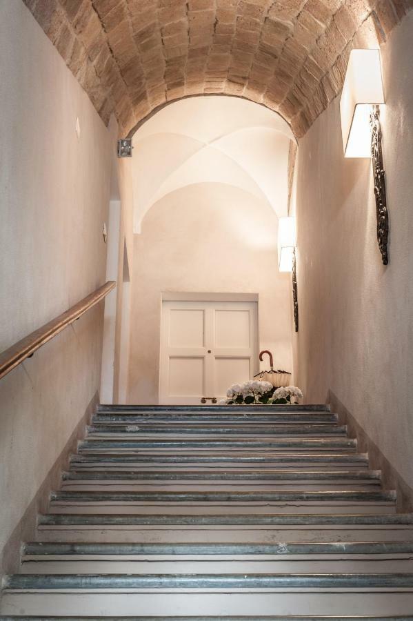 Borgo Dei Salinari Apartments チェルヴィア エクステリア 写真
