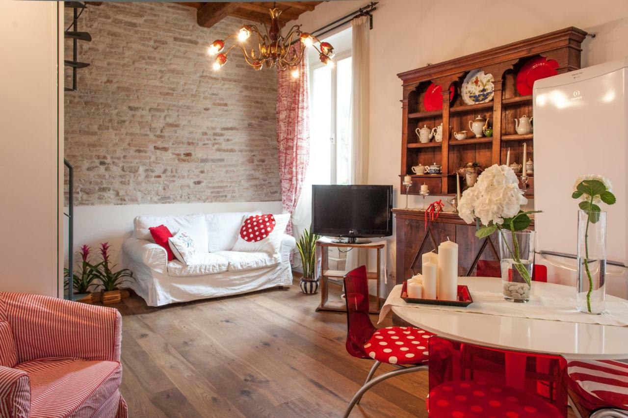 Borgo Dei Salinari Apartments チェルヴィア エクステリア 写真